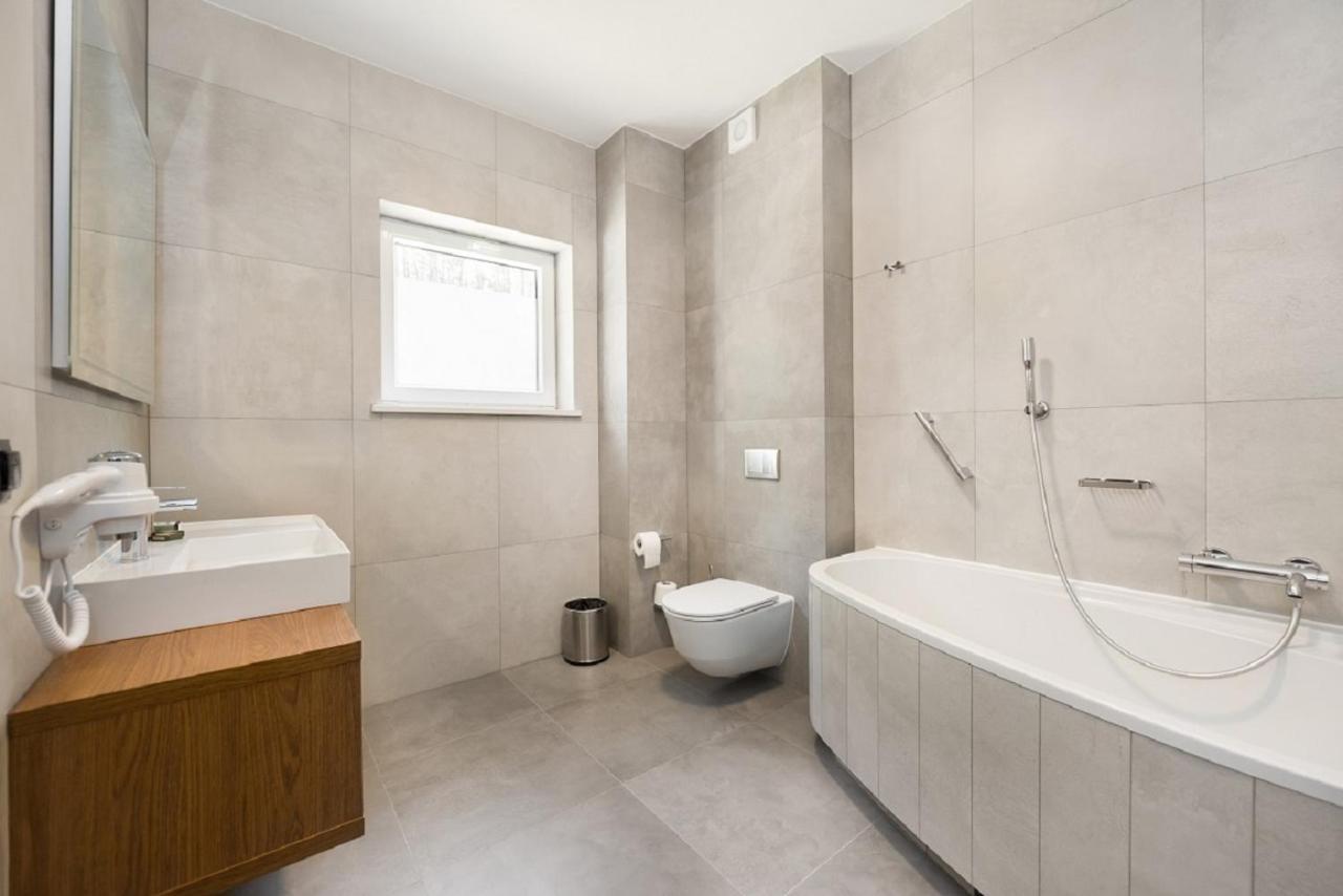 Rezydencja Sosnowa Luxury Hotel Janow Lubelski Ngoại thất bức ảnh
